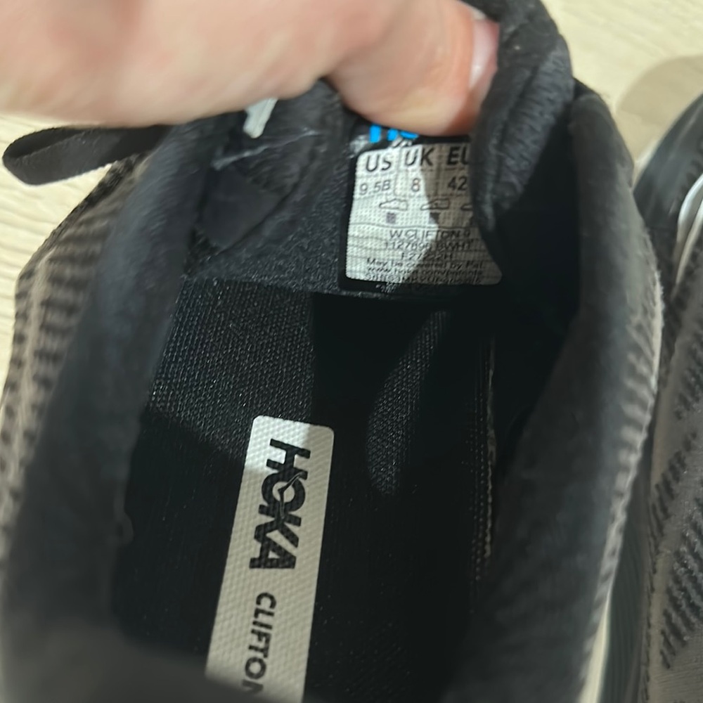 Hoka Women’s Clifton 9 Black and White Athletic Shoes - Picture 2 of 7